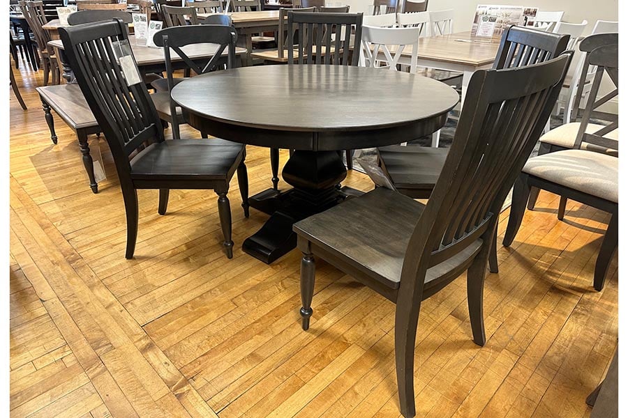297808 52'' Pedestal table + 4 chairs