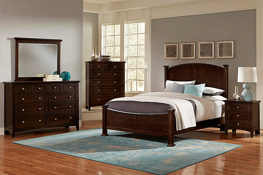 286029 Vaughan Bassett Bonanza Bedroom Group in Merlot